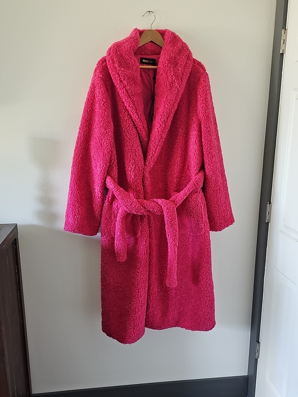 ●●FASHION NOVA (NOVALUX) TEDDY / SHERPA LONG HOT PINK COAT SIZE 3X NWT●●
